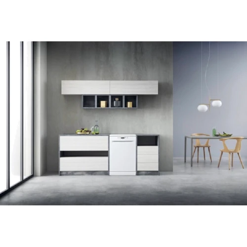 Посудомийка WHIRLPOOL W2F HD624: Витрата води, л 9.5