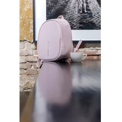 Жіночий рюкзак антизлодій XD Design Bobby Elle 9.7" Pink рожевий (P705.224): Матеріал Полиэстер
