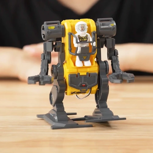 Ігровий набір Astropod Місія Рухайся в екзоскелеті з фігуркою (80334)