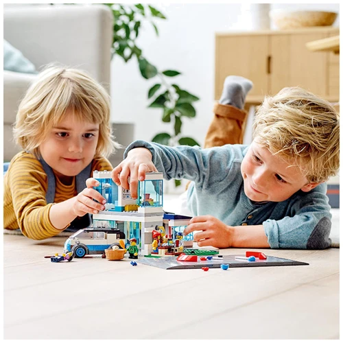 LEGO City Современный семейный дом (60291) фото 9