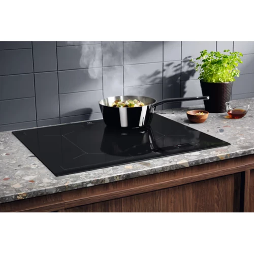 Варочная поверхность Electrolux EIS6648: Размеры для встраивания 4.4х56х49 см