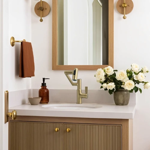 Смеситель для раковины Lefton Single-Hole Rotatable Faucet with Temperature Display-BF2204 Brushed Gold фото 11