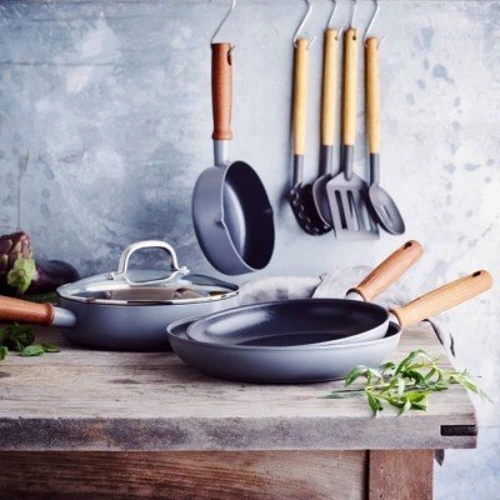 Сковорода GreenPan Mayflower Pro 26 см (CC005404-001): Материал корпуса Алюминий