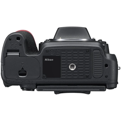 Nikon D750 Kit (24-120mm) VR: Оптический зум да
