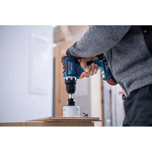 Дрель-шуруповерт аккумуляторный Bosch GSR 18V-90 C (06019K6002): Количество скоростей работы 2