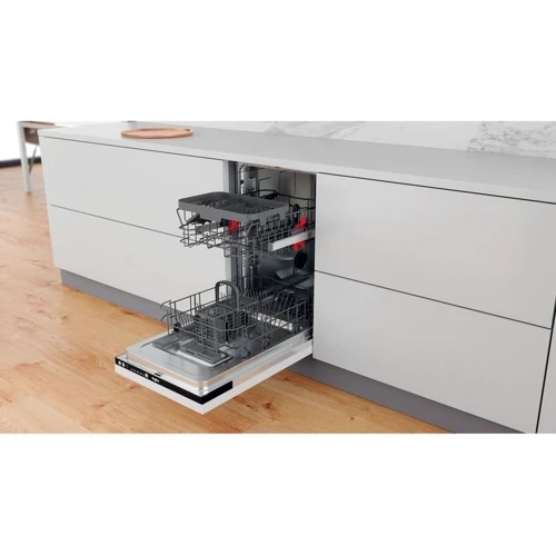Встраиваемая посудомоечная машина Whirlpool WSIE 2B19 C фото 9