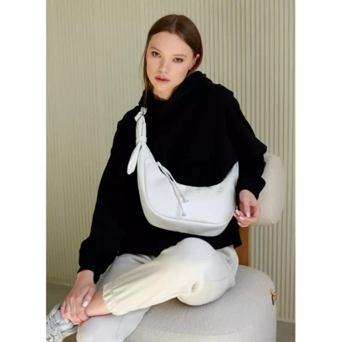 Жіноча сумка хобо Sambag HOBO S біла (53100008): Стиль Повседневный (Casual)
