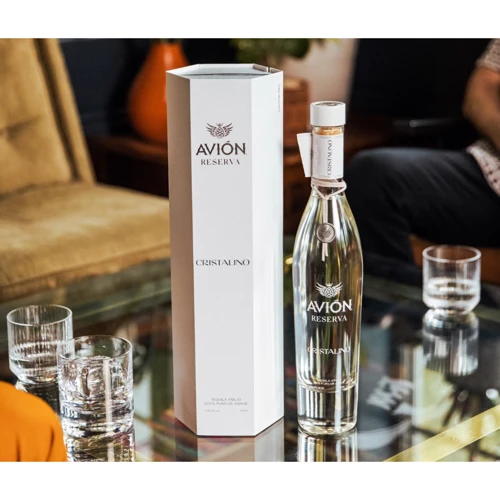 Текила Avion Reserva “Cristalino” Anejo Highlands 100% Puro de Agave в коробке 40 % 0.75 л (STA080432117415): Объем, л 0.75