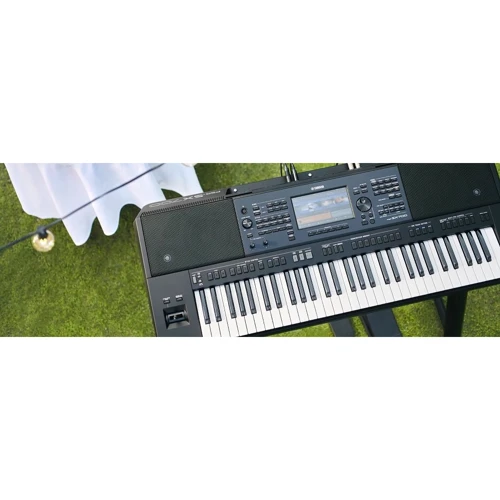 Синтезатор YAMAHA PSR-SX700 (+ блок живлення): Наявність секвенсора є