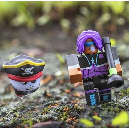 Игровая коллекционная фигурка Jazwares Roblox Core Figures Ghost Simulator: Luna W6 (ROG0171)