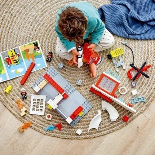 Конструктор LEGO DUPLO Пожарная часть и вертолет (10970) фото 6