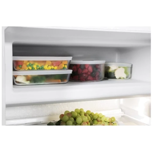 Встраиваемый холодильник Hotpoint-Ariston BTSZ1632/HA: Количество компрессоров 1