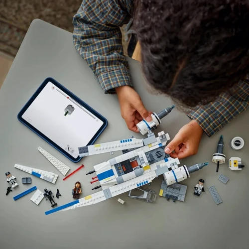 Конструктор LEGO Star Wars Повстанческий истребитель U-Wing (75399)