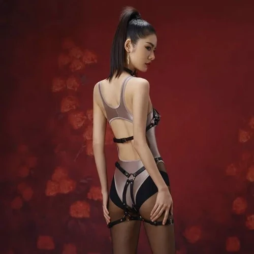 Сбруя со страпоном LOCKINK SEVANDA Queen Sheba Set with Golden Dildo