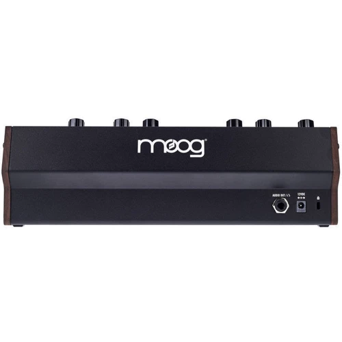 Аналоговий синтезатор MOOG DFAM: Тип клавіатури Отсутствует