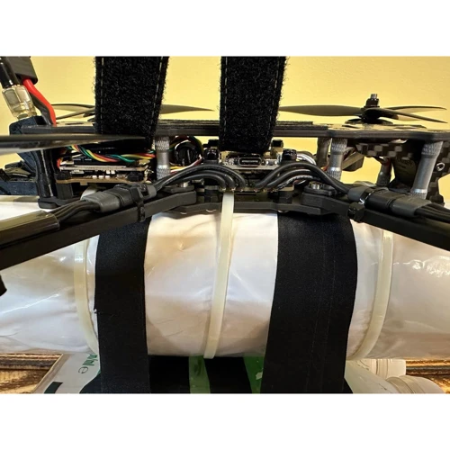 FPV Камикадзе Defender КИПИШ 7" (без акб): Время работы 17 минут