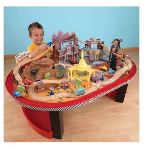 Залізниця KidKraft Radiator Springs Race Track Set & Table (17988) фото 1