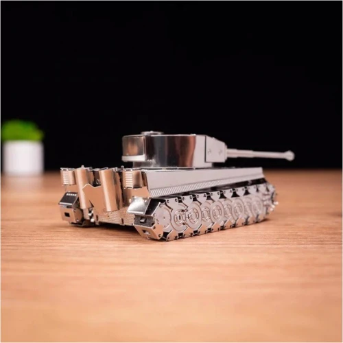 Коллекционная модель-конструктор Metal Time Ponderous Panzer Heavy Tank Тигр (MT020) фото 11