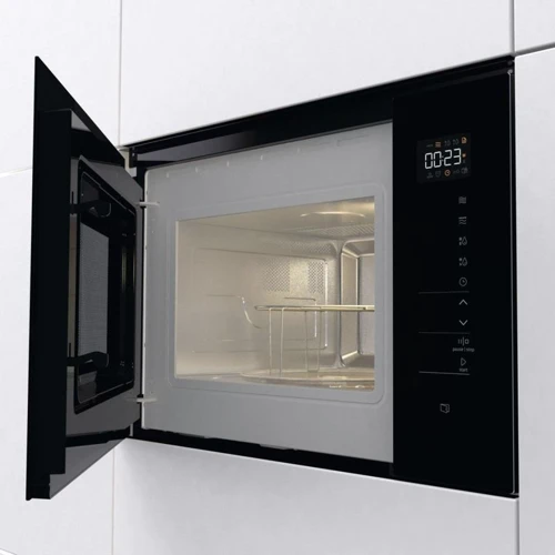 Вбудовувана мікрохвильова піч Gorenje BMI251SG3BG: Внутрішній об'єм 25 л