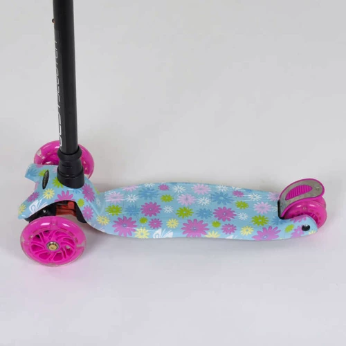 Самокат дитячий пластмасовий з алюмінієвою трубкою керма + 4 колеса Pink/Blue (78786): Максимальне допустиме навантаження, кг 35