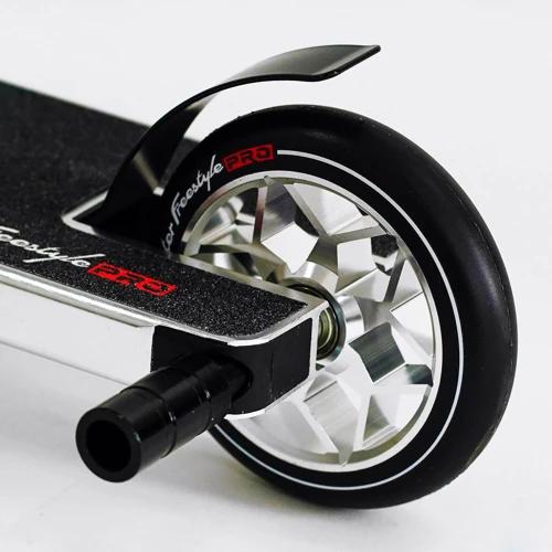 Самокат трюковий Best Scooter Freestyle Pro White (115639): Тип коліс литі