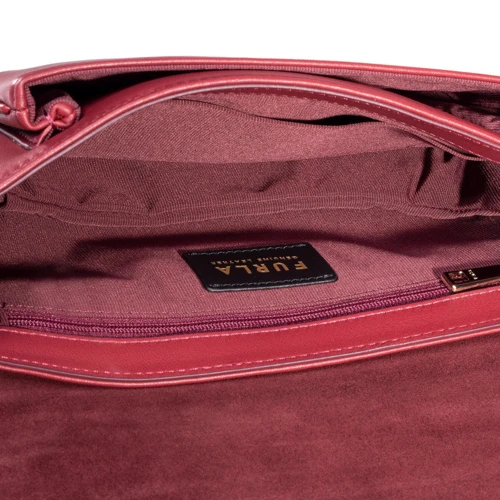 Женская сумка через плечо Furla Pillow (Cosy) S Shoulder Bag бордовая (BZY4PILNAB000CGQ00): Страна производитель Китай