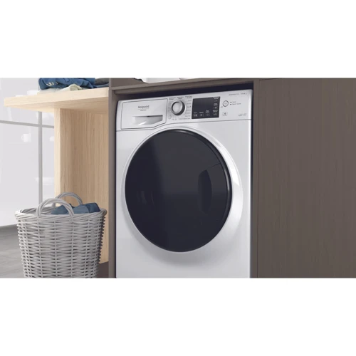 Стиральная машина Hotpoint-Ariston NDB 10570 DA: Количество программ стирки 16