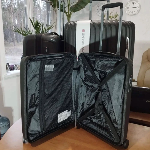 Чемодан Swissbrand Narberth (L) Black (SWB_LHNAR001L): Пол Унисекс