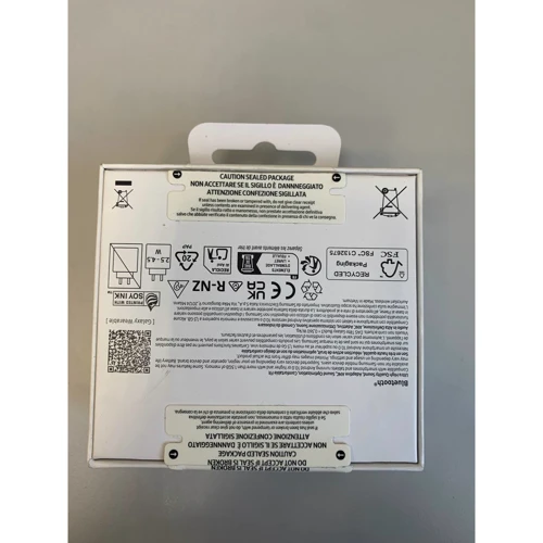 Samsung Galaxy Buds3 Silver (SM-R530NZAASEK) (Навушники)(79008755): Причина уцінки Поврежден зарядный кейс
