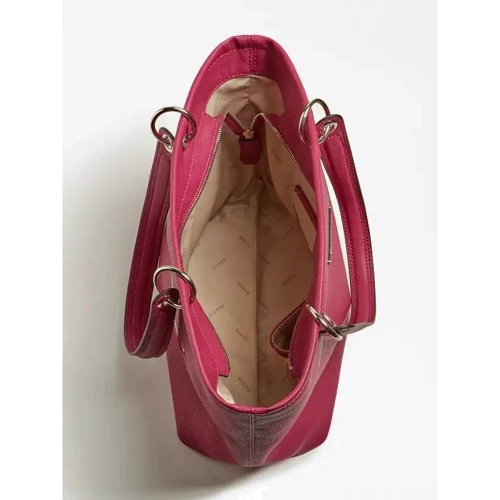 Женская сумка тоут Guess Michy Tote ягодная (HWVG7584230-BER): Страна производитель Вьетнам