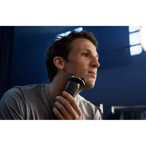 Электробритва Philips S7886/58: Возможность влажного бритья есть
