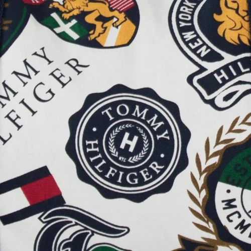 Чоловіча спортивна сумка Tommy Hilfiger різнобарвна (883849413473): Країна виробник Камбоджа