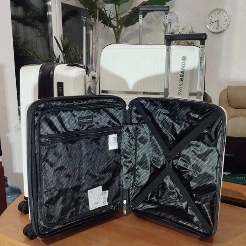Чемодан Swissbrand Malden (L) White (SWB_LHMAL889L): Тип ручки Телескопическая ручка, Короткая ручка