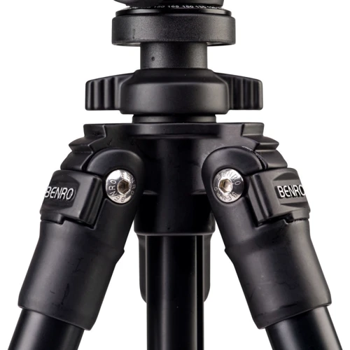 Benro SLIM Video Tripod Kit (TSL08AS2CSH): Вес 1.5 кг