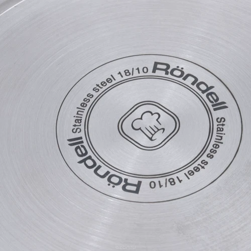 Чайник Rondell Walzer RDS-419: Материал чайника Нержавеющая сталь