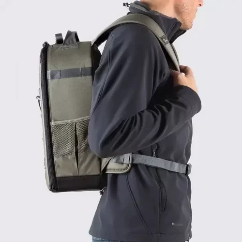 Lowepro Photo Classic BP 300 AW (LP36975-PWW): Отдел для ноутбука 21 x 2 x 23.5 см