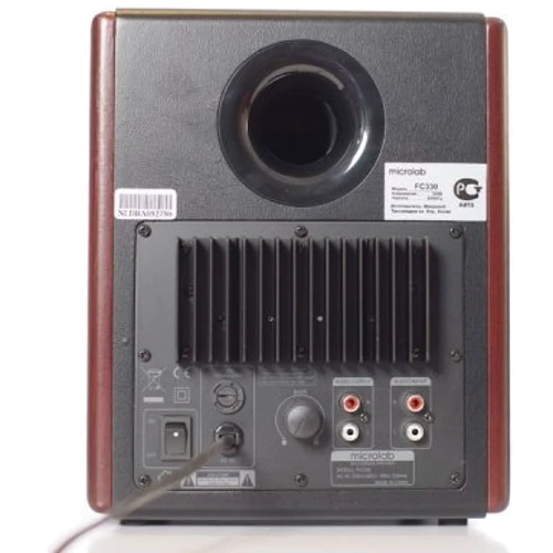 Акустическая система Microlab FC-330: Пульт дистанционного управления отсутствует