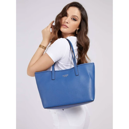 Жіноча сумка тоут Guess Vikky Tote темно-блакитна (HWBF6995230-BLU): Фактура Зерниста, матова