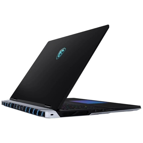 Ноутбук MSI Titan 18 HX A14V (A14VIG-413PL): Обсяг накопичувача 4 ТБ (SSD)