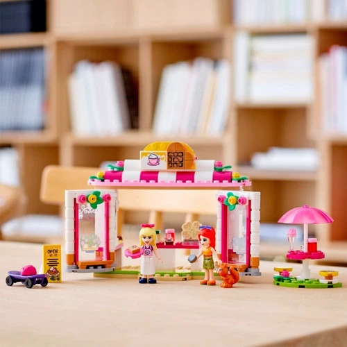 Конструктор LEGO Friends Кафе в парке Хартлейк Сити (41426): Серия Friends