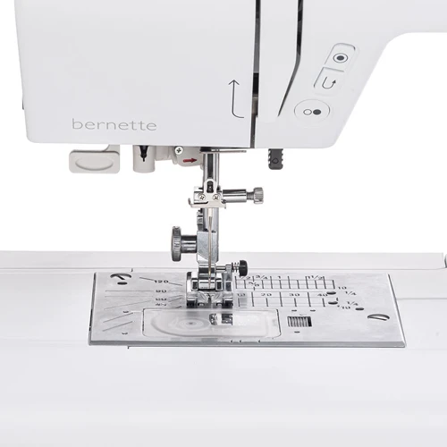 Швейная машина Bernina Bernette B38: Максимальная длина стежка, мм 5