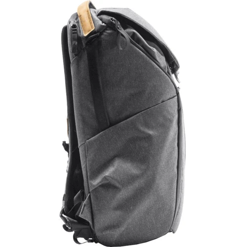 Peak Design Everyday Backpack 30L Charcoal (BEDB-30-CH-2) for MacBook Pro 15-16": Цвет серый (Space Gray)