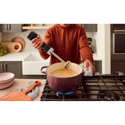 Блендер KitchenAid Go 5KHBRV71BM 12V (с аккумулятором): Конструкция ручной