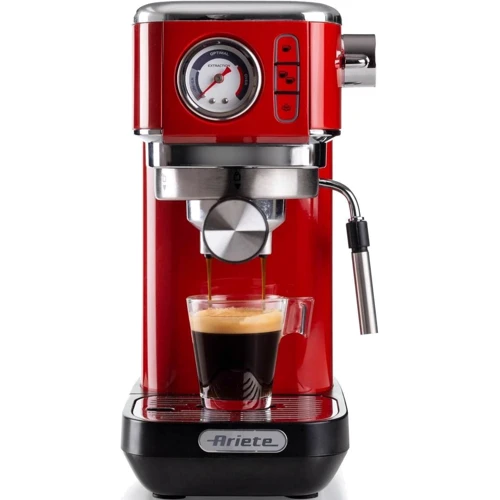 Кофеварка Ariete 1381 Red: Давление, бар 15