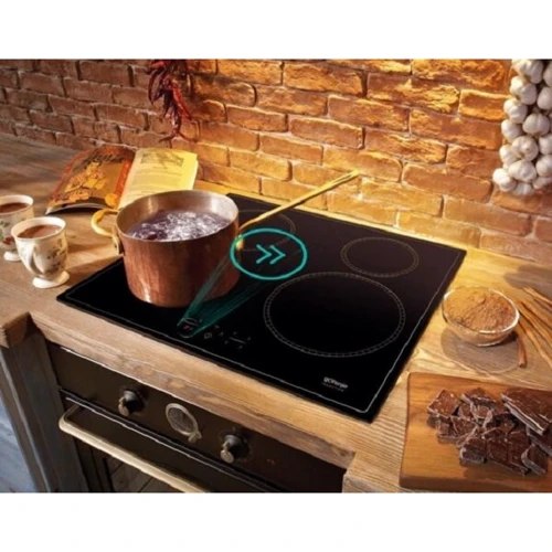 Варильна поверхня Gorenje GI6401CLBSC: Розташування панелі Спереди посередине
