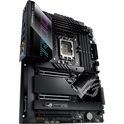ASUS ROG MAXIMUS Z690 HERO: Оперативная память 4xDDR5 6400+ МГц, до 128 ГБ