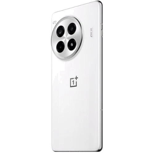 Смартфон OnePlus Ace 3 Pro 5G 24/1TB White: Камера тройная 50 МП (f/1.8) + 8 МП (f/2.2) + 2 МП (f/2.4) / LED вспышка / HDR / панорама / фронтальная 16 МП (f/2.4)