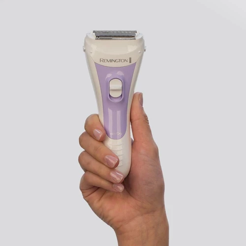 Электробритва Remington WSF5060 SMOOTH & SILKY: Тип триммера Выдвижной