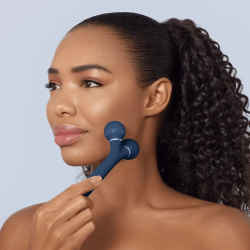 Электронный ультразвуковой ролик для лица GESKE Sonic Facial Roller 4в1 midnight фото 6