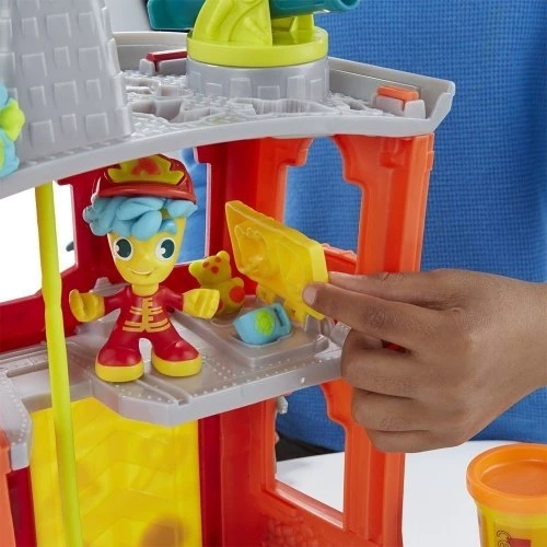 Пожарная станция - набор с пластилином Hasbro Play-Doh Town (В3415)